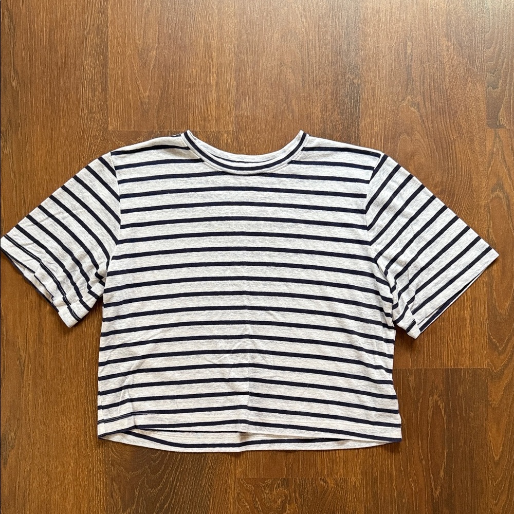 Universal Thread Linen Tee